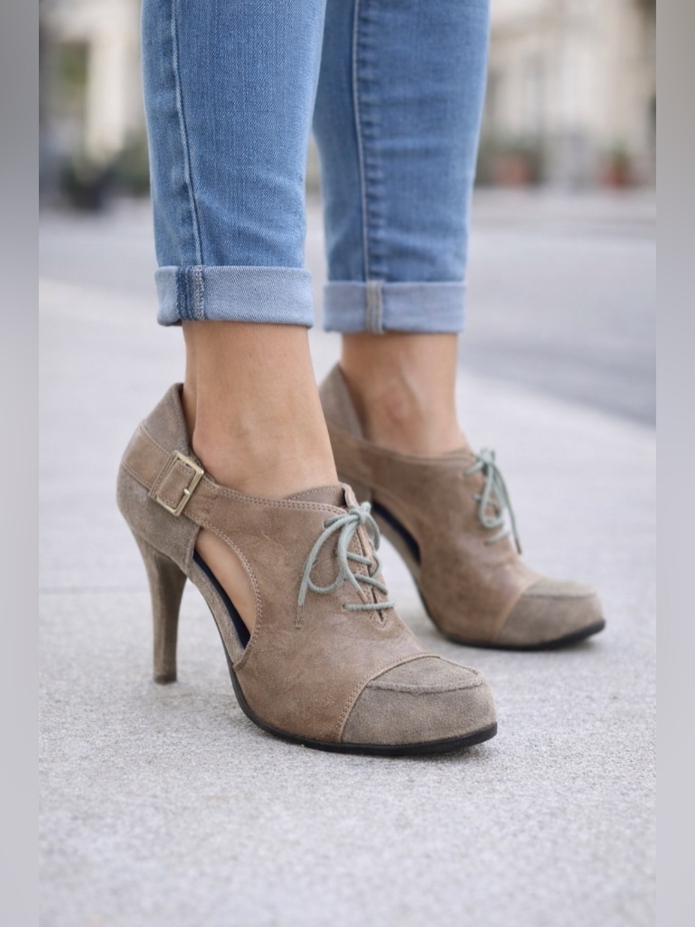 elizabeth and james casi brown leather suede heeled booties 9.5B